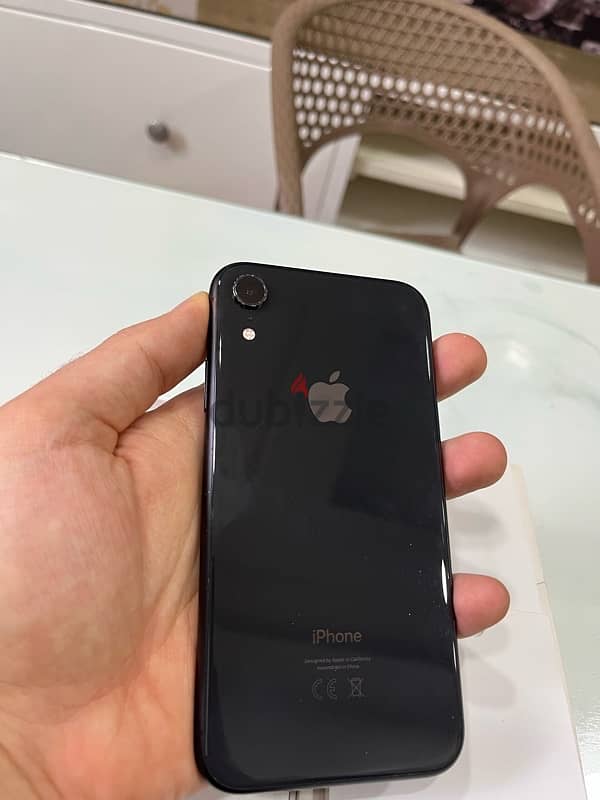 iPhone XR 1