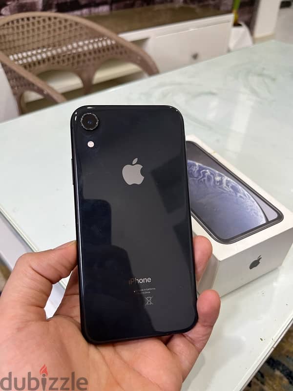 iPhone XR 3