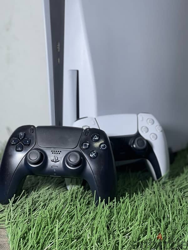 ps5 بذراعين 1