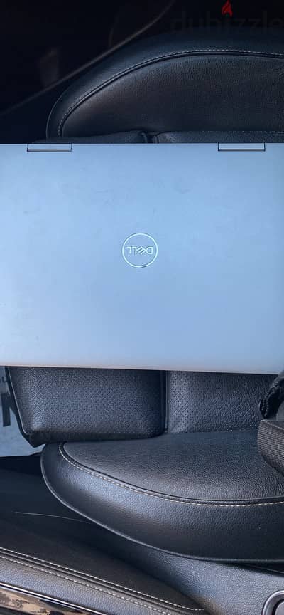 Dell Inspiron 5482