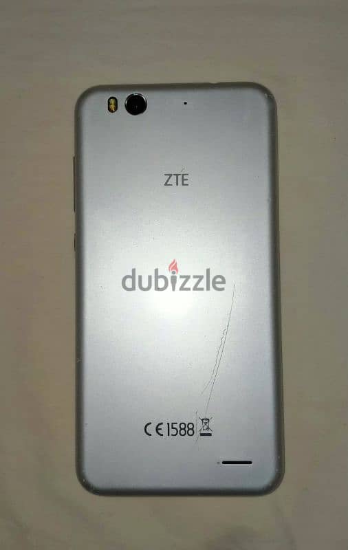 ZTE blade S6 plus 1