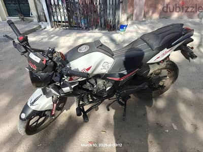 Benellli vlr super sport 200cc  2025