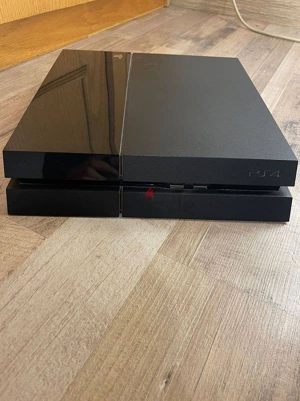 playstation 4 500gb بلايستيشن ٤ ٥٠٠ جيجا 3