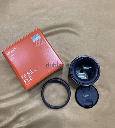 Sony lens 85 1.8     عدسة سوني ٨٥ فتحة عدسة ١. ٨