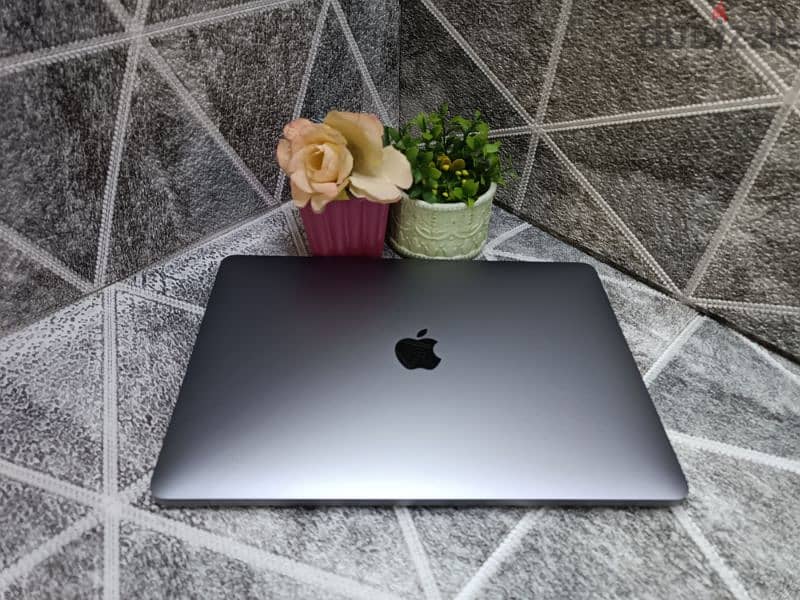 MacBook pro 2019 13 inch 5