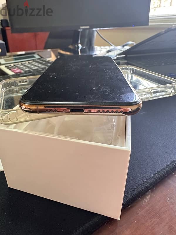 iPhone XS 64G Rose Gold 1