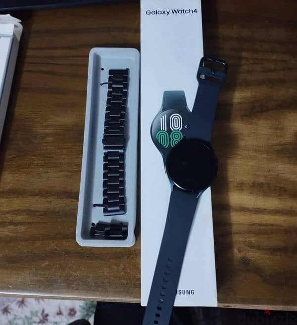 Samsung watch 4 44mm 6