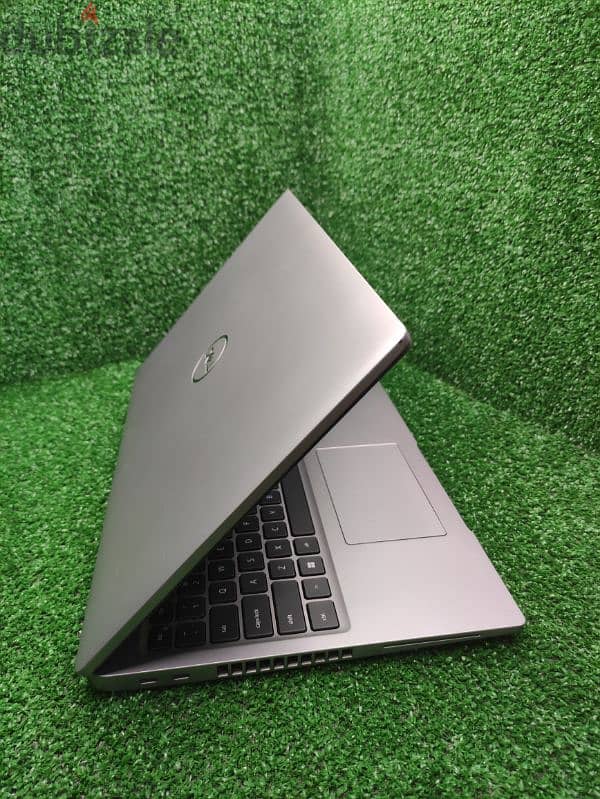 dell Precision 3570 لاب توب ديل 3