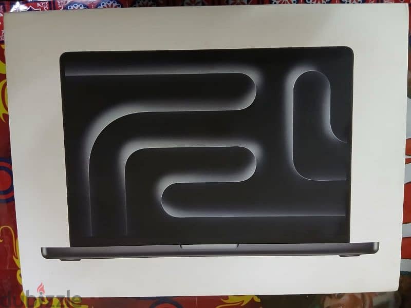 MacBook Pro M3 pro Sealed Colour space black 1