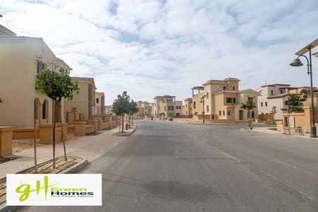 Elegant Townhouse For Sale with Spacious Garden | Mivida, New Cairo