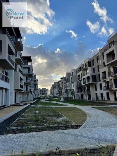 Fully finished apartment 10% in SODIC East with installments over 10 years SODIC East