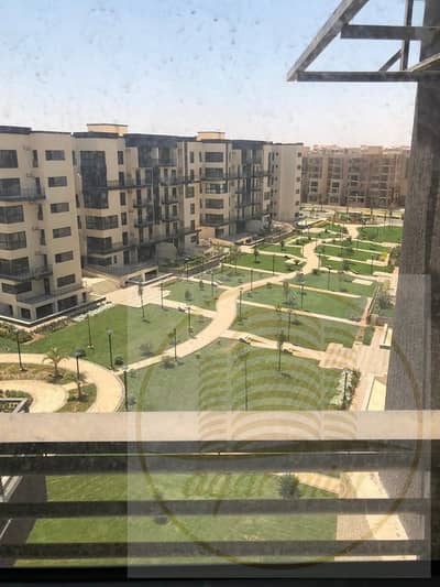 Apartment for Sale in Madinaty B8  Group 89  Size: 84 sqm + 30 sqm garden  Unit Code: L010