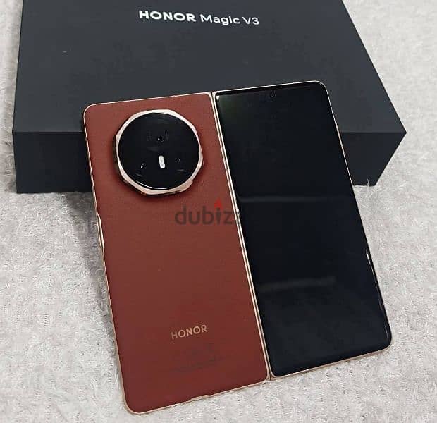 honor magic V3  512/12كالجديد تماما بكل حاجته جلوبال 0