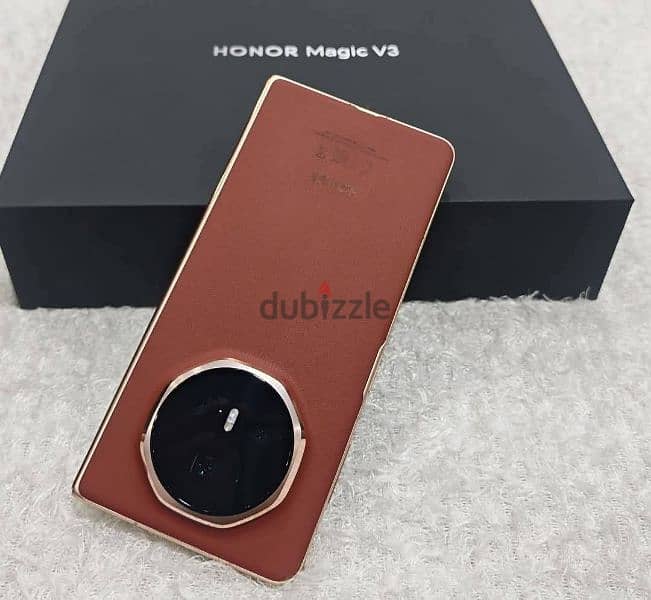 honor magic V3  512/12كالجديد تماما بكل حاجته جلوبال 1