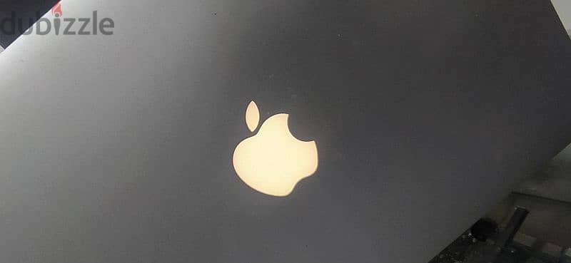 MacBookpro2015 0