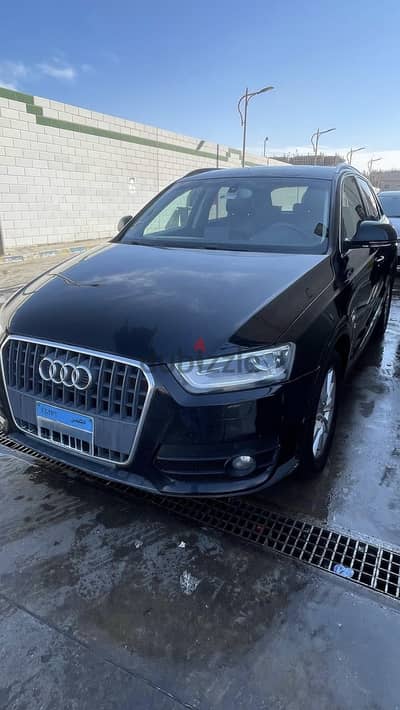 Audi Q3 2014 Top line