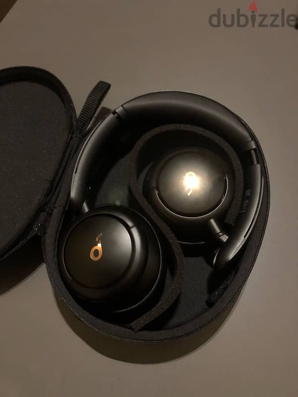 soundcore q30 1