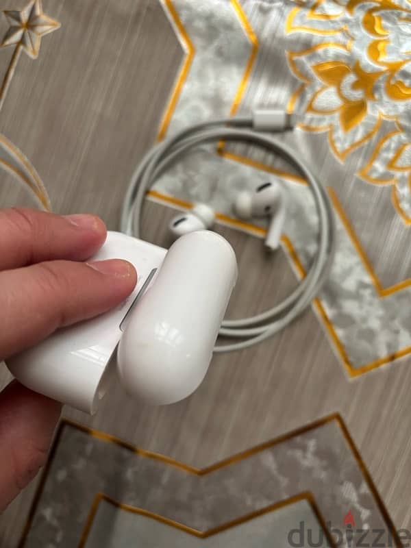 AirPods Pro 1 16