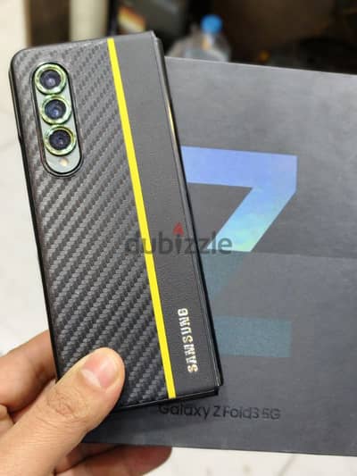 Samsung Galaxy Z Fold 3