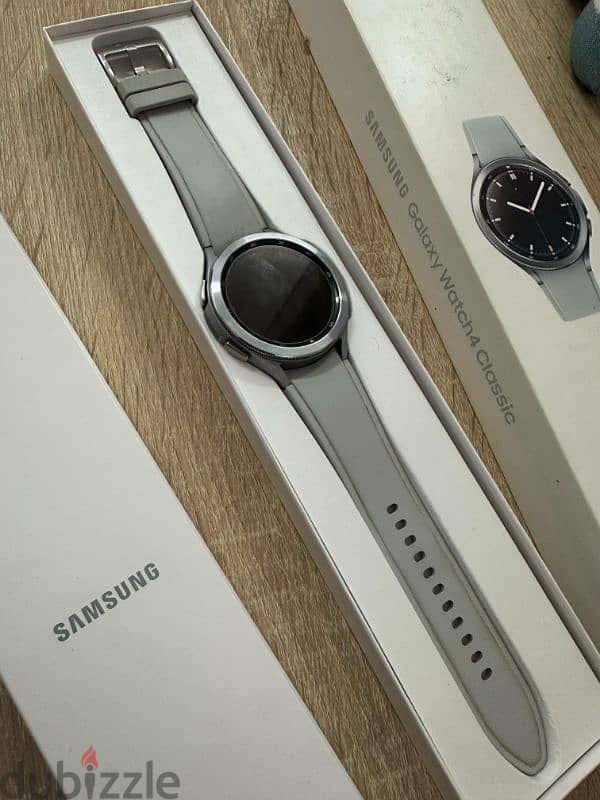 للبيع: ساعة Galaxy Watch 4 Classic بحالة ممتازة 0