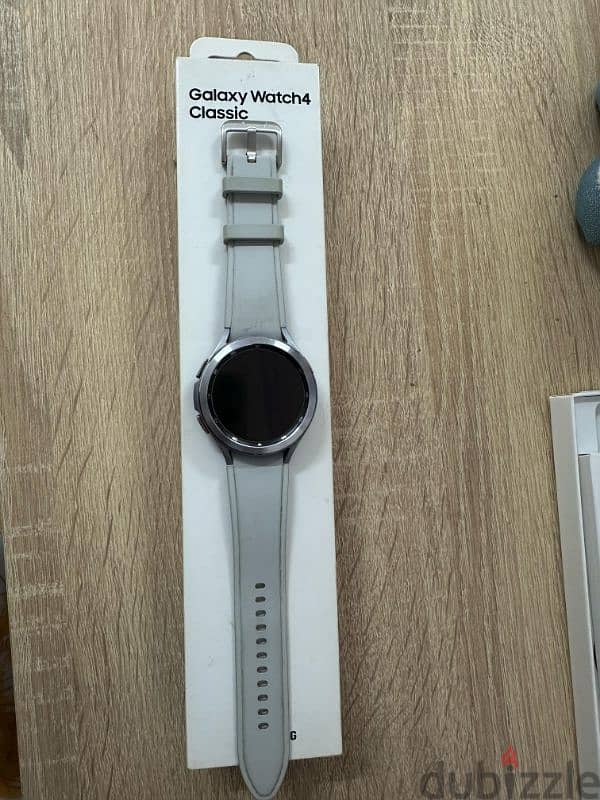 للبيع: ساعة Galaxy Watch 4 Classic بحالة ممتازة 1