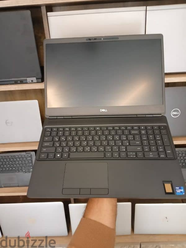 Dell precision 7560 i9 RTX 5