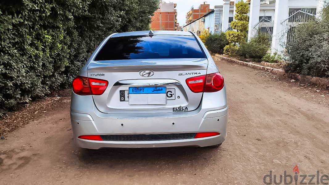 Hyundai Elantra HD 2017  الفئة الثانية 0