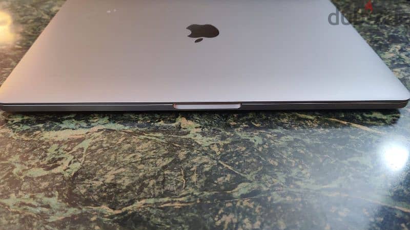 مطلوب بوردة Apple macbook pro m2 5