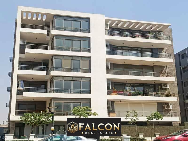 Apartment for sale in Taj City Compound, Fifth Settlement, New Cairo, directly on the Suez Road, a few minutes from Heliopolis and Nasr City 0