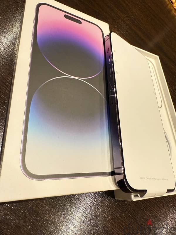 I phone 14 pro max 1TB purple Like New 4