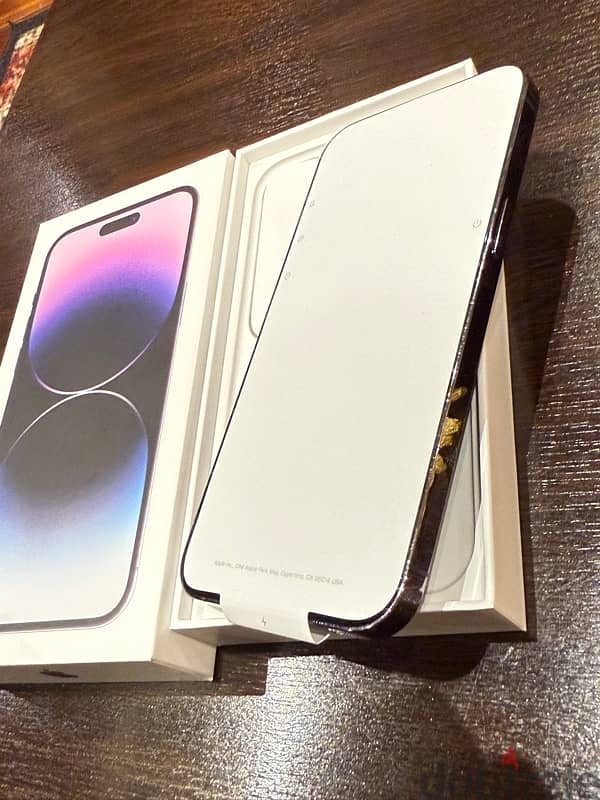 I phone 14 pro max 1TB purple Like New 6