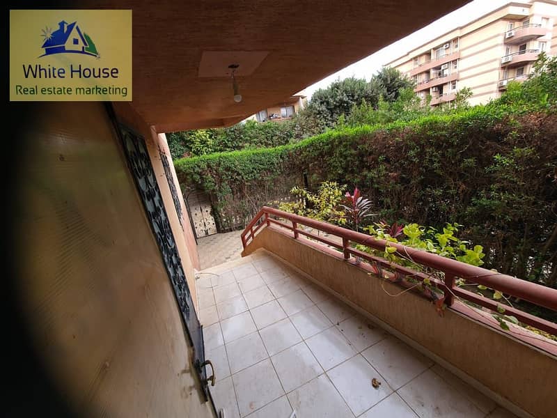 Apartment for sale, ground floor, with a private garden, directly in front of Gateway Mall, next to the church 0