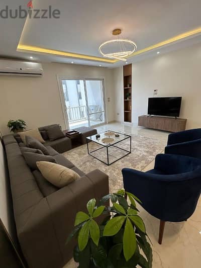 شقة للإيجار مفروش في كمبوند هايد بارك - Apartment Fully furnished