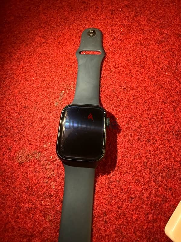 Apple watch series 8 45 m 4