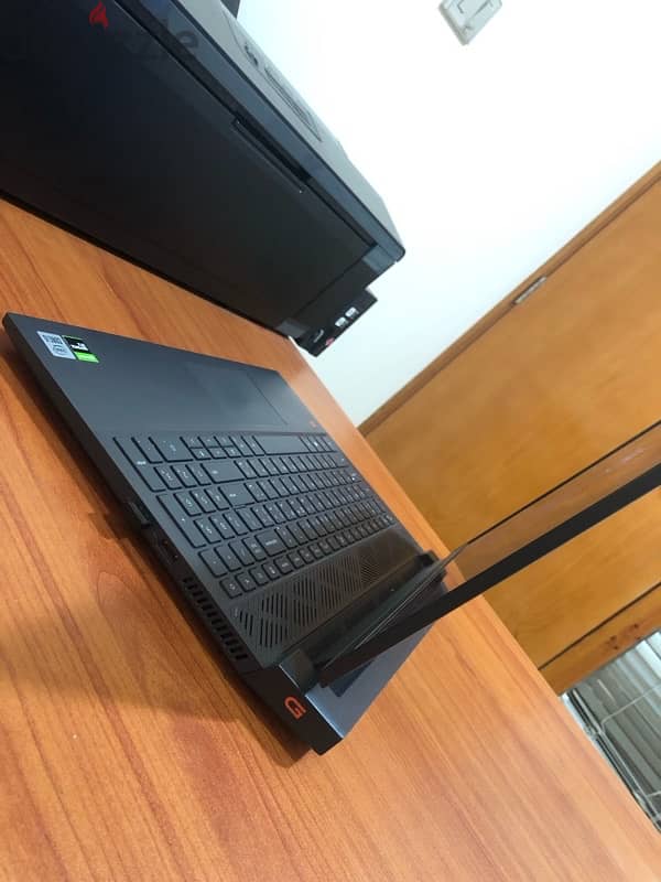 Dell G15 Gaming , Core i5  - g10 , GTX - 4GB - GDDR6 , 8 RAM 2