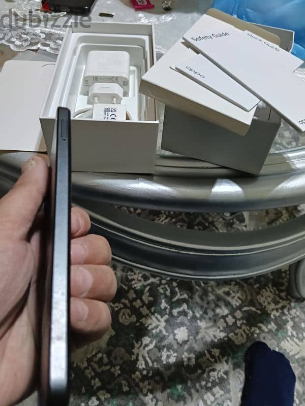 oppo a78 زيرووو بدون اي خدوش علبة وشاحن لسرعة البيع 4