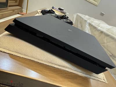 ps 4 slim  سوفت 9 بالألعاب