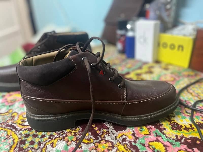 بوط كلاركس clarks جديد 1