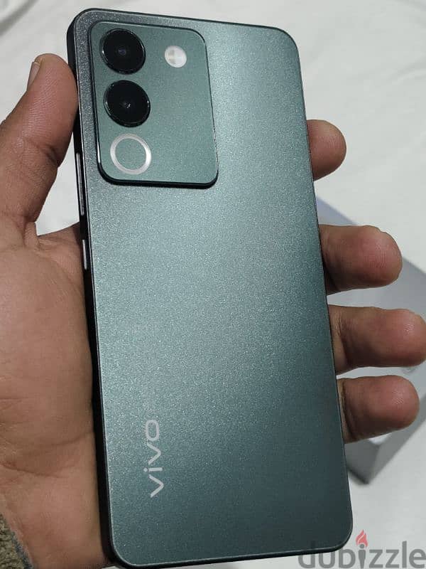 vivo v29e 5G رمات 8+8مساحه 256جيجا الفون زيرو مع كل حاجه ولسه في الضم 10