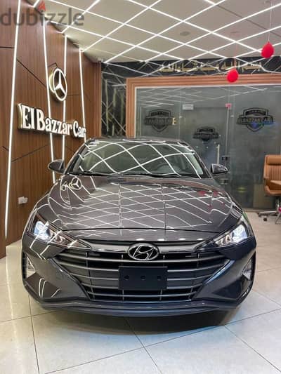 Hyundai Elantra 2025