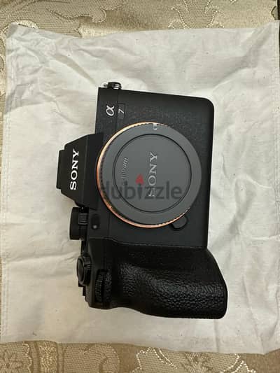 Sony Alpha 7 IV - like zero (used only one time)