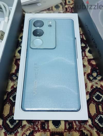 Vivo V29 5g (Like New)