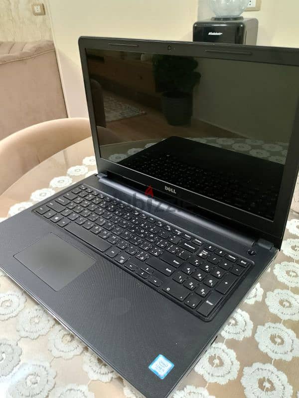 Dell Inspiron 15 3567  •  ( i5-7th/Ram8/1000 HDD/AMD R5 M 330 2 GB ) 2