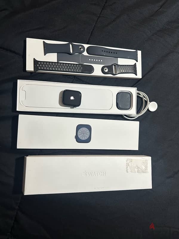 Apple Watch Series 8 (45mm) 1