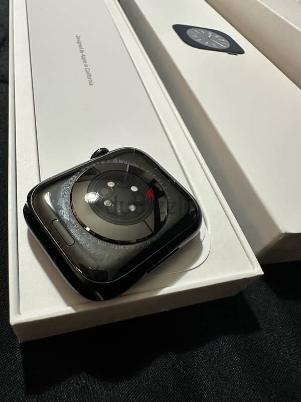 Apple Watch Series 8 (45mm) 4