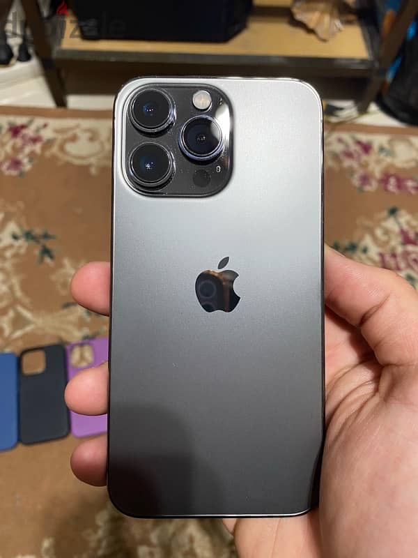 iPhone 13 pro 0