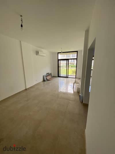 semi furnished Apartment 3rooms prime view rent  Fifth Square Marasem