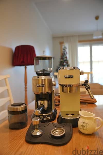 De'Longhi ec685. w + De’Longhi Dedica KG521. M grinder