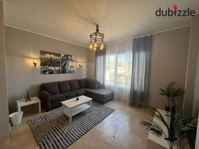 Bright & shine interior . . Studio apartment in Village Gate compound for sale Palm Hills . . beside The AUC شقه ستديو بيع بكمبوند فيلدج جيت بالم هيلز