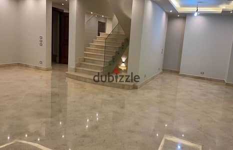 Standalone with Kitchen and AC's for rent in CFC new cairo